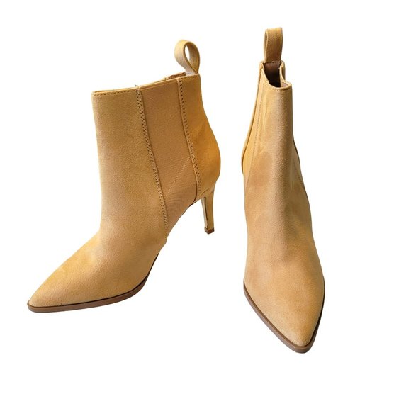 Mustard Tan Suede Heeled Bootie Ankle Boot Pointed Toe Size 5 JJ3320 - Picture 9 of 10